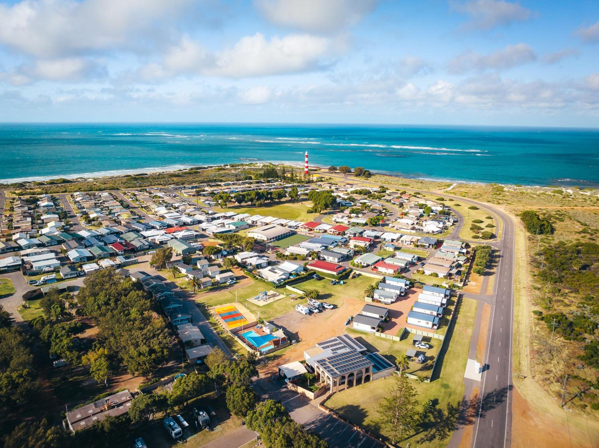Belair Gardens Caravan Park Джералдтон Экстерьер фото